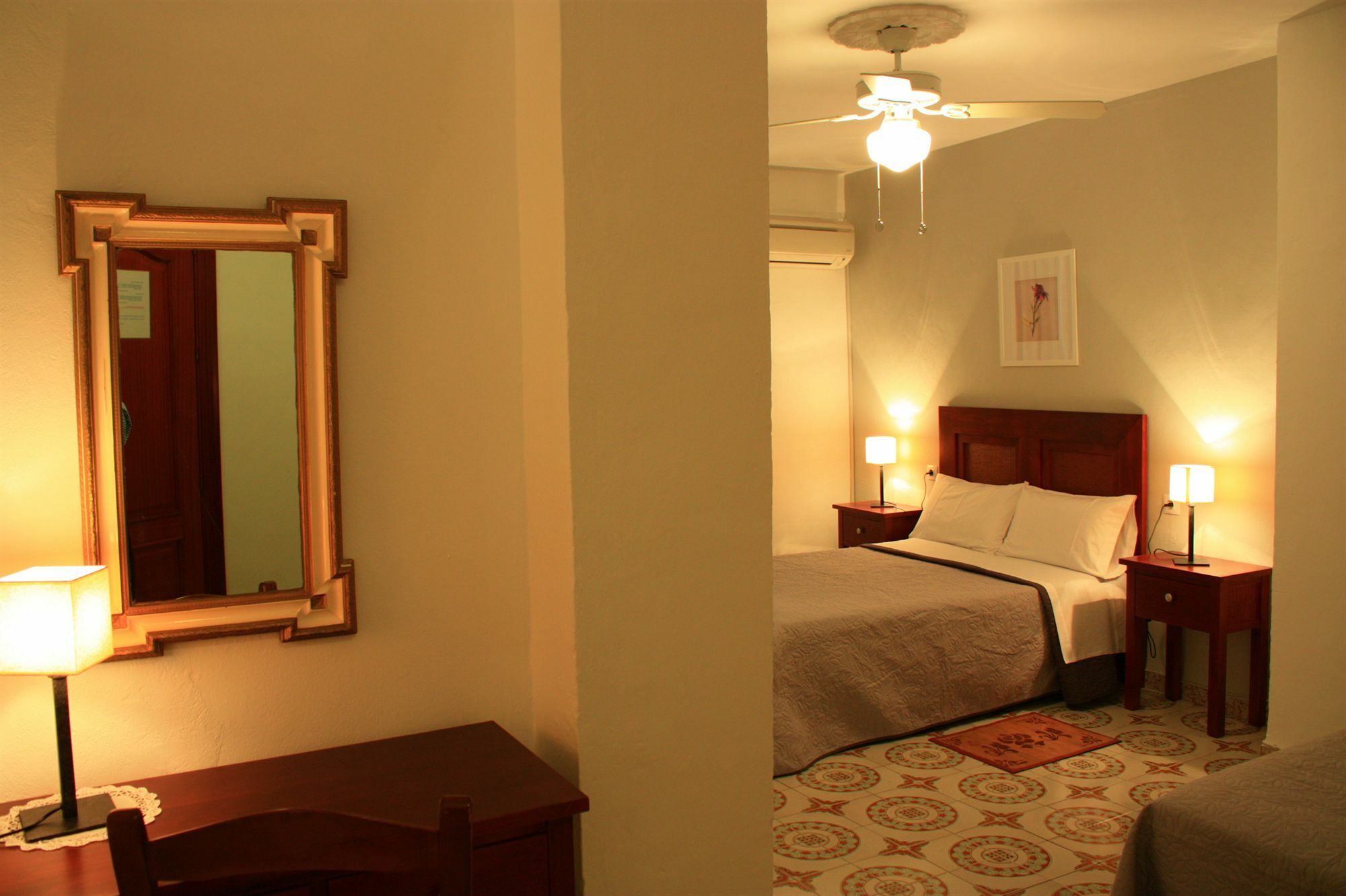 Hotel Toril Антекера Екстер'єр фото